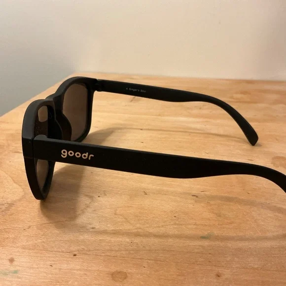 GOODR A GINGER’S SOUL 2A2 BLACK MATTE SUNGLASSES - Picture 4 of 4